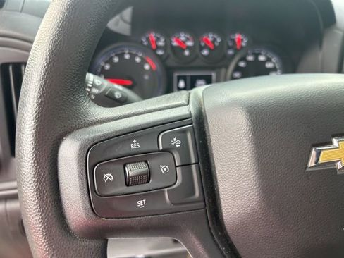 Used 2024 Chevrolet Silverado 2500 Custom w/ Custom Value Package image 17