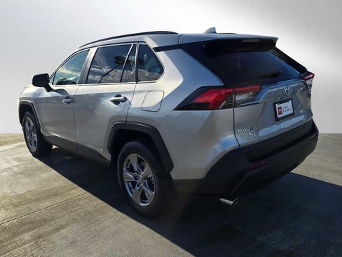 Certified 2025 Toyota RAV4 XLE image 3