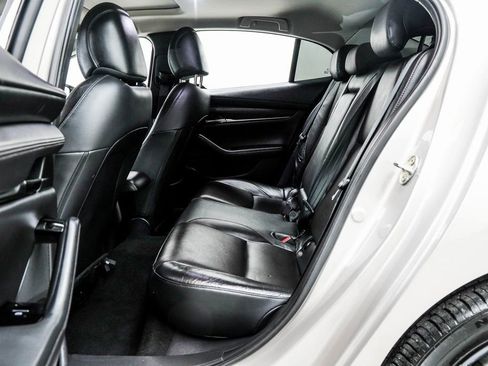 Used 2022 MAZDA MAZDA3 s image 42
