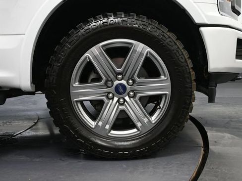 Used 2019 Ford F150 XLT w/ Equipment Group 302A Luxury AWD/4WD image 12