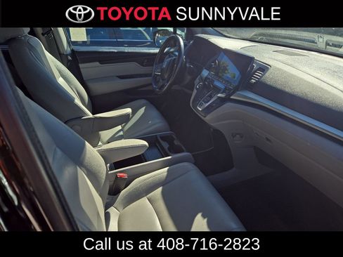 Used 2018 Honda Odyssey EX-L image 5