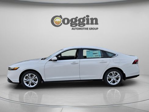 New 2025 Honda Accord LX image 2