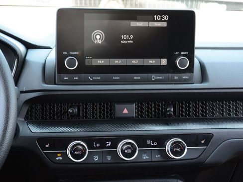 Used 2025 Honda CR-V EX image 11