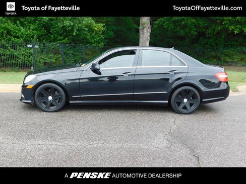 Used 2011 Mercedes-Benz E 350 Sedan image 2