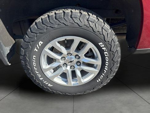 Used 2019 Chevrolet Silverado 1500 RST image 9