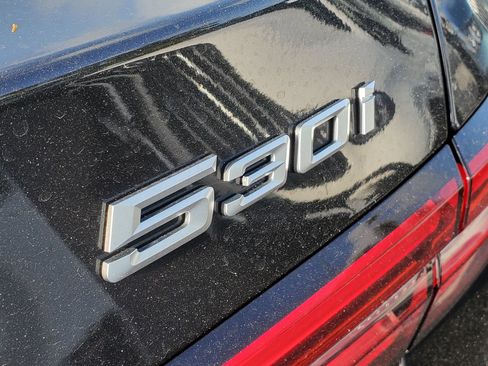 Used 2025 BMW 530i RWD image 7