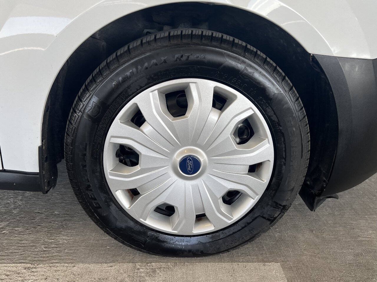 Used 2019 Ford Transit Connect XL FWD image 27