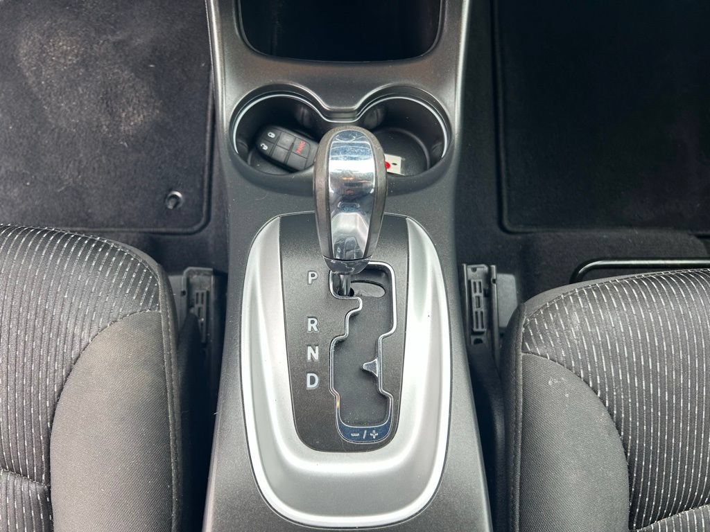 Used 2018 Dodge Journey SE w/ Blacktop Package FWD image 15