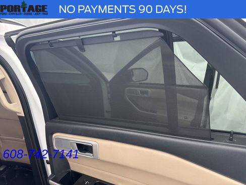Used 2024 Ford Explorer Limited AWD/4WD image 29