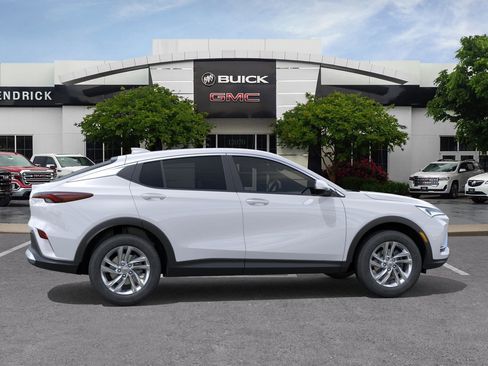 New 2026 Buick Envista Preferred w/ Advanced Safety Package image 7