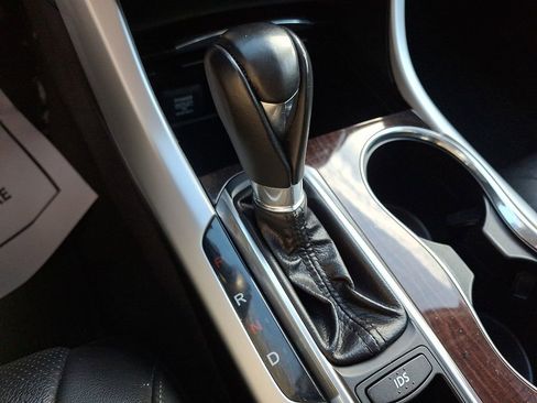 Used 2017 Acura TLX w/ Technology Package image 15