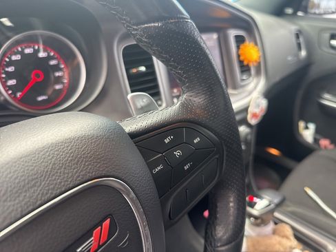 Used 2022 Dodge Charger R/T image 12
