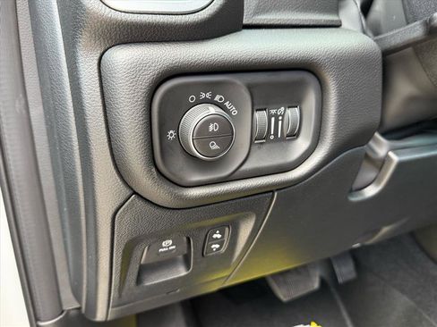New 2026 RAM 1500 Big Horn AWD/4WD image 26