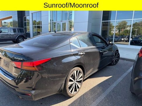 Used 2020 Nissan Altima 2.0 Platinum FWD image 6