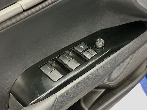 Used 2025 Toyota Camry LE image 15