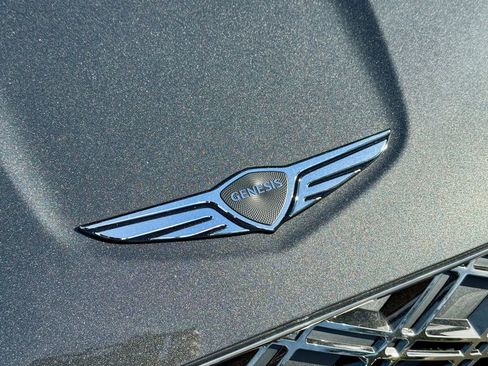 New 2026 Genesis GV70 2.5T Advanced image 8