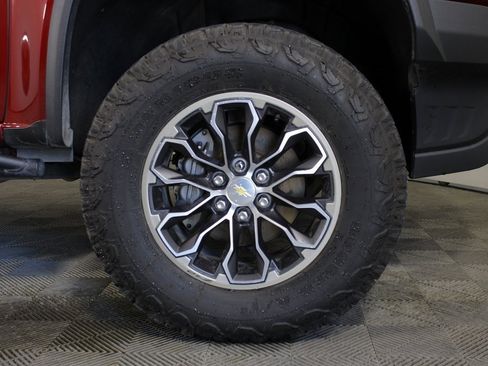 Used 2019 Chevrolet Colorado ZR2 image 27