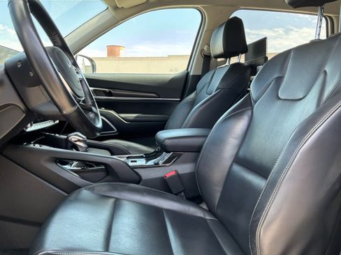 Used 2023 Kia Telluride S AWD/4WD image 16
