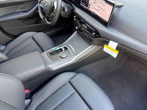 Used 2026 BMW i4 eDrive40 w/ Premium Package RWD image 27
