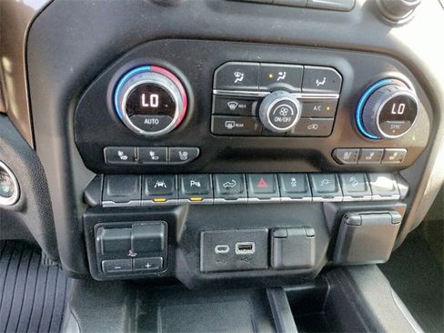 Used 2022 Chevrolet Silverado 1500 High Country w/ Safety Package II image 32