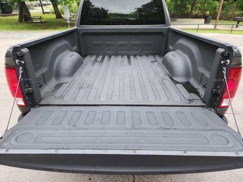Used 2018 RAM 1500 Tradesman w/ Popular Equipment Group RWD image 9