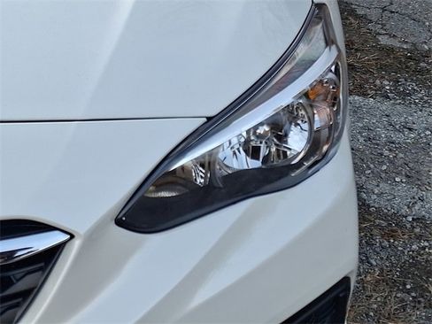 Used 2023 Subaru Impreza Premium image 9