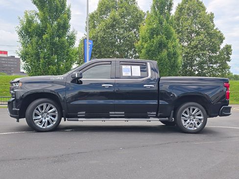 Used 2019 Chevrolet Silverado 1500 High Country w/ High Country Premium Package AWD/4WD image 29