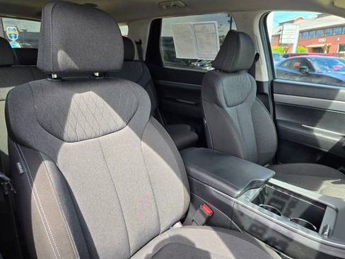 Used 2022 Hyundai Palisade SE AWD/4WD image 41