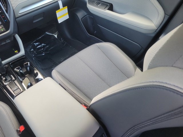 New 2026 Subaru Forester Premium AWD/4WD image 12