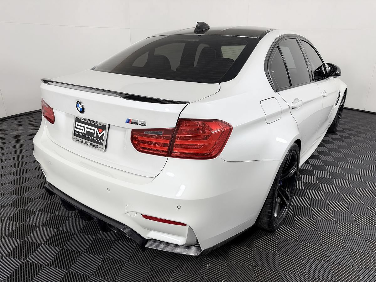 Used 2015 BMW M3 w/ Executive Package RWD image 9