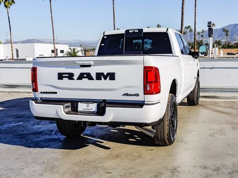 New 2026 RAM 2500 Laramie AWD/4WD image 9