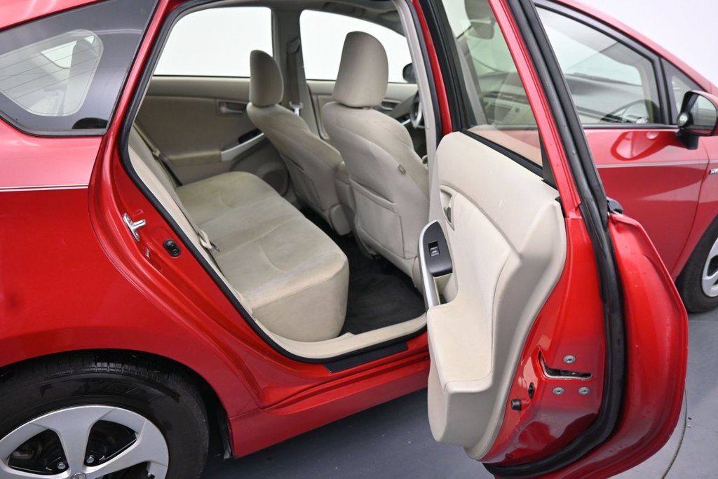 Used 2012 Toyota Prius Three w/ Solar Roof Pkg FWD image 11