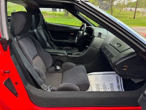 Used 1993 Chevrolet Corvette Coupe RWD image 13
