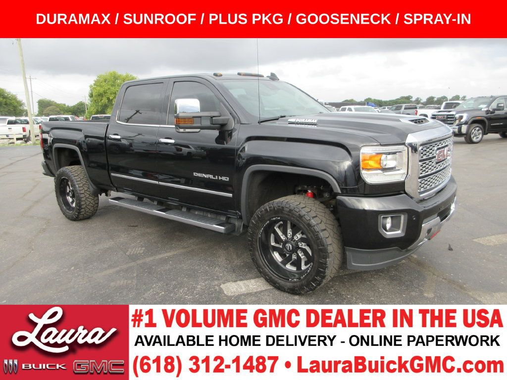 Used 2019 GMC Sierra 2500 Denali w/ Duramax Plus Package AWD/4WD image 1