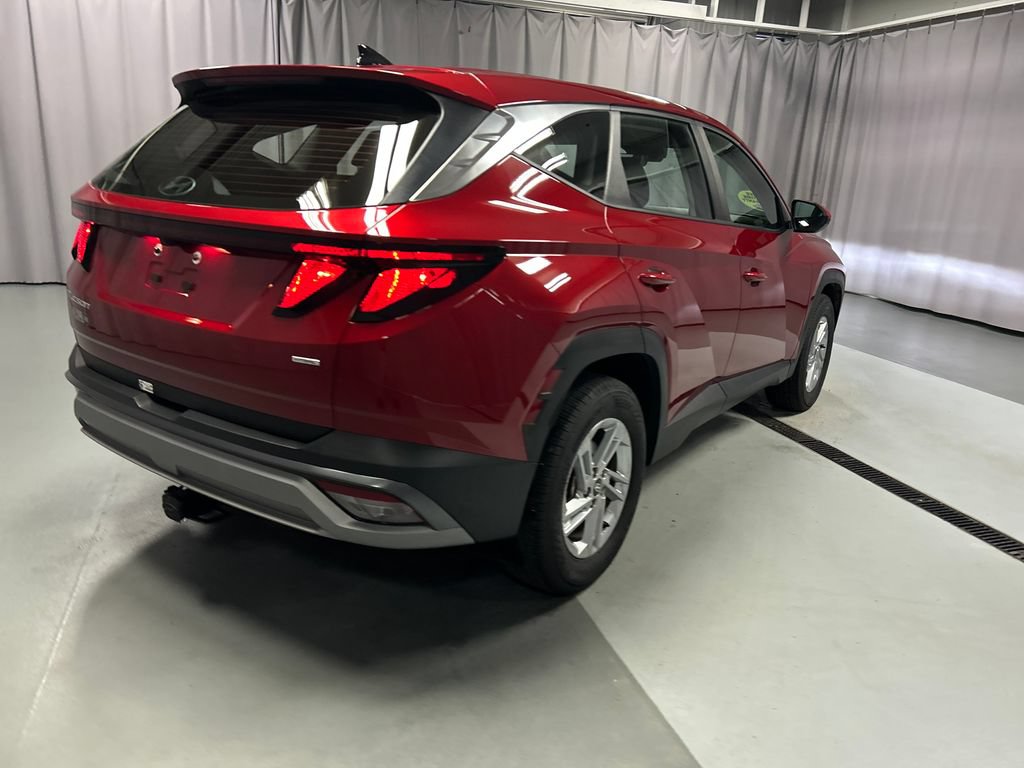 Used 2025 Hyundai Tucson SE AWD/4WD image 7