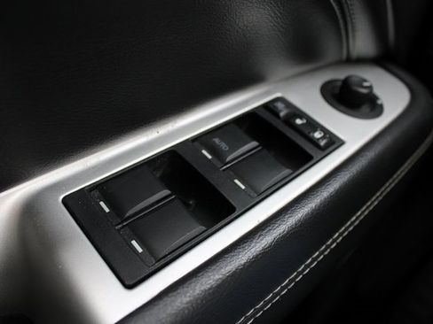 Used 2014 Jeep Compass Latitude image 18