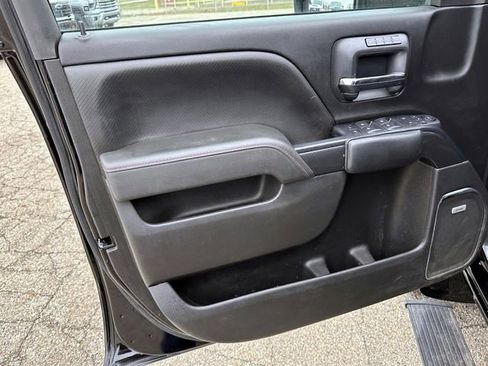 Used 2015 GMC Sierra 2500 SLT w/ All-Terrain HD Package image 18