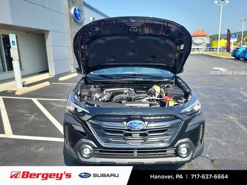 Used 2025 Subaru Outback Onyx Edition image 14