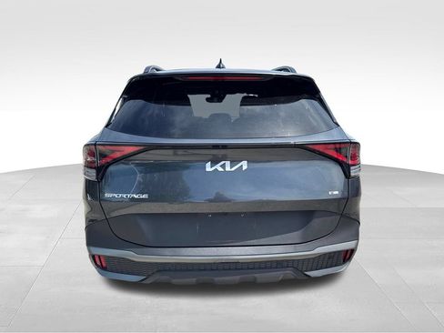 Used 2023 Kia Sportage X-Line AWD/4WD image 6