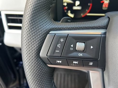 New 2025 Mitsubishi Outlander SE image 45