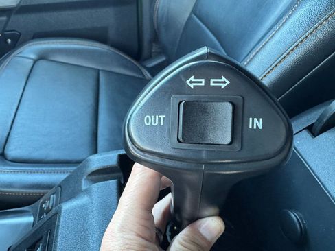 Used 2023 Ford Bronco Badlands image 50