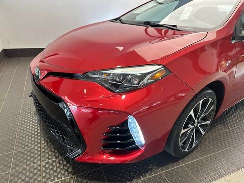 Used 2017 Toyota Corolla SE w/ Carpet Mat Package (TMS) FWD image 6
