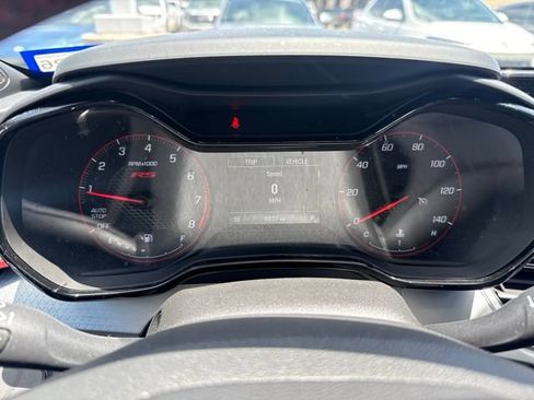 Used 2025 Chevrolet Trax RS w/ Driver Confidence Package FWD image 6