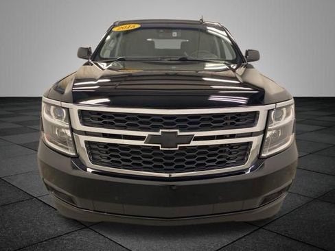 Used 2015 Chevrolet Tahoe LT w/ Luxury Package AWD/4WD image 2