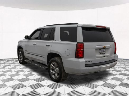 Used 2018 Chevrolet Tahoe LT w/ LT Signature Package image 8