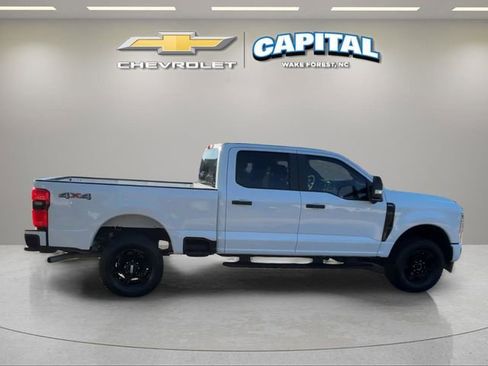 Used 2024 Ford F250 XL w/ STX Appearance Package AWD/4WD image 6