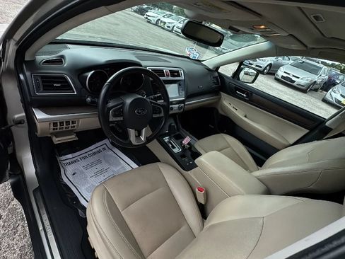 Used 2016 Subaru Outback 3.6R Limited AWD/4WD image 12