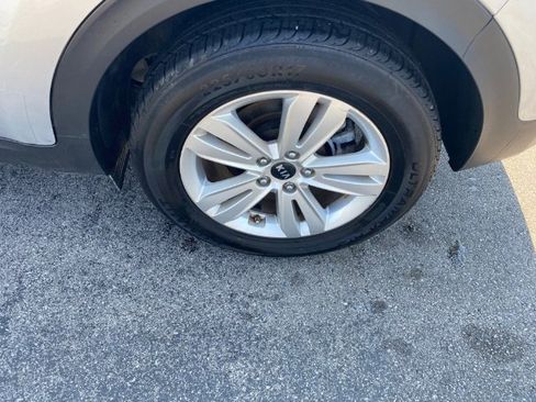 Used 2019 Kia Sportage LX image 22
