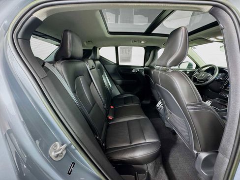 Used 2023 Volvo XC40 B4 Plus w/ Driver Assist Package image 26