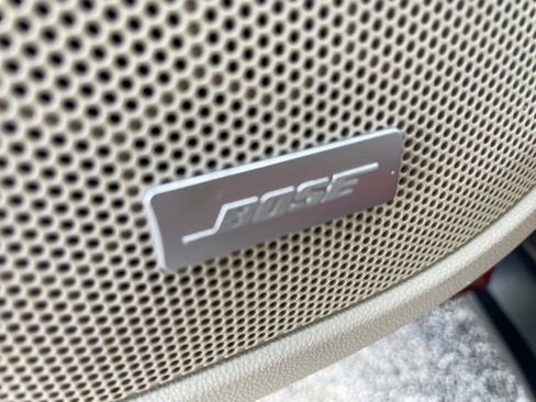 Used 2023 GMC Acadia Denali w/ Denali Ultimate Package image 10